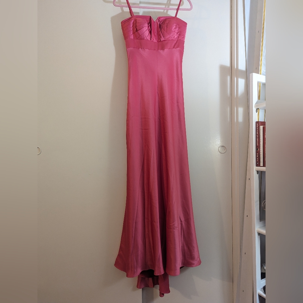 Long, elegant Calvin Klein gown in a gorgeous pink. Size 4.